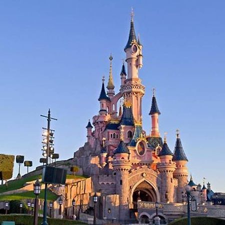 F2 Proche Gare Et Toute Commodite Château-Thierry Dış mekan fotoğraf