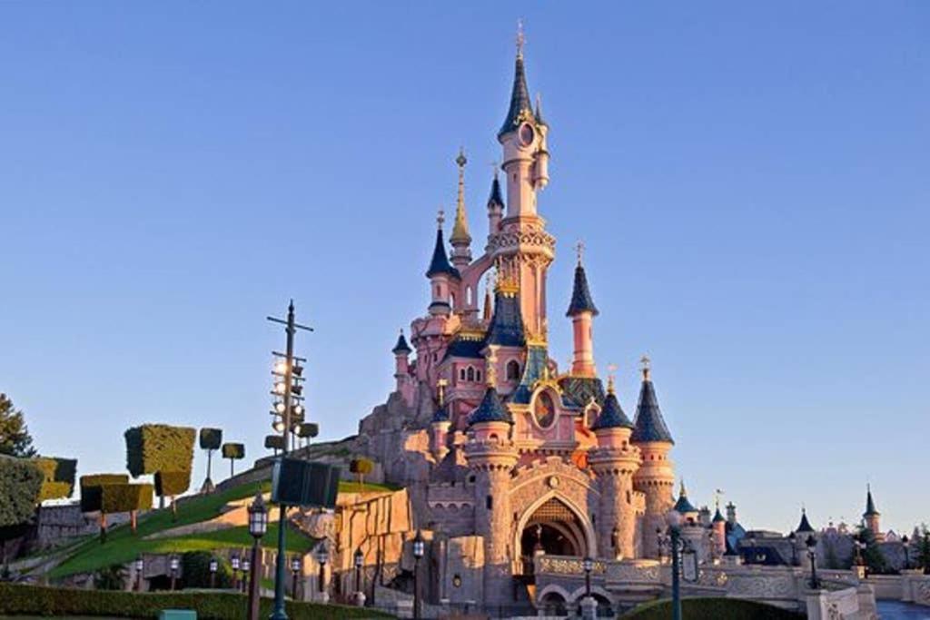 F2 Proche Gare Et Toute Commodite Château-Thierry Dış mekan fotoğraf